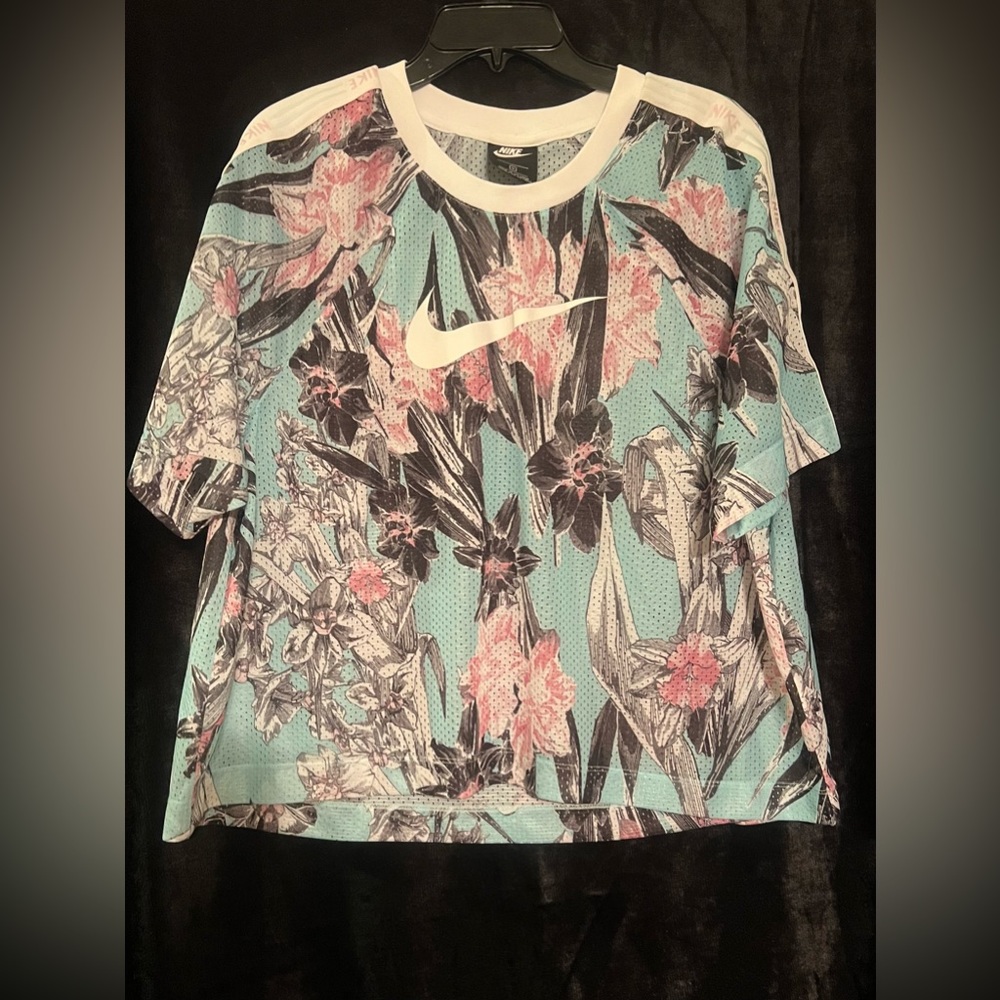 Nike mesh top